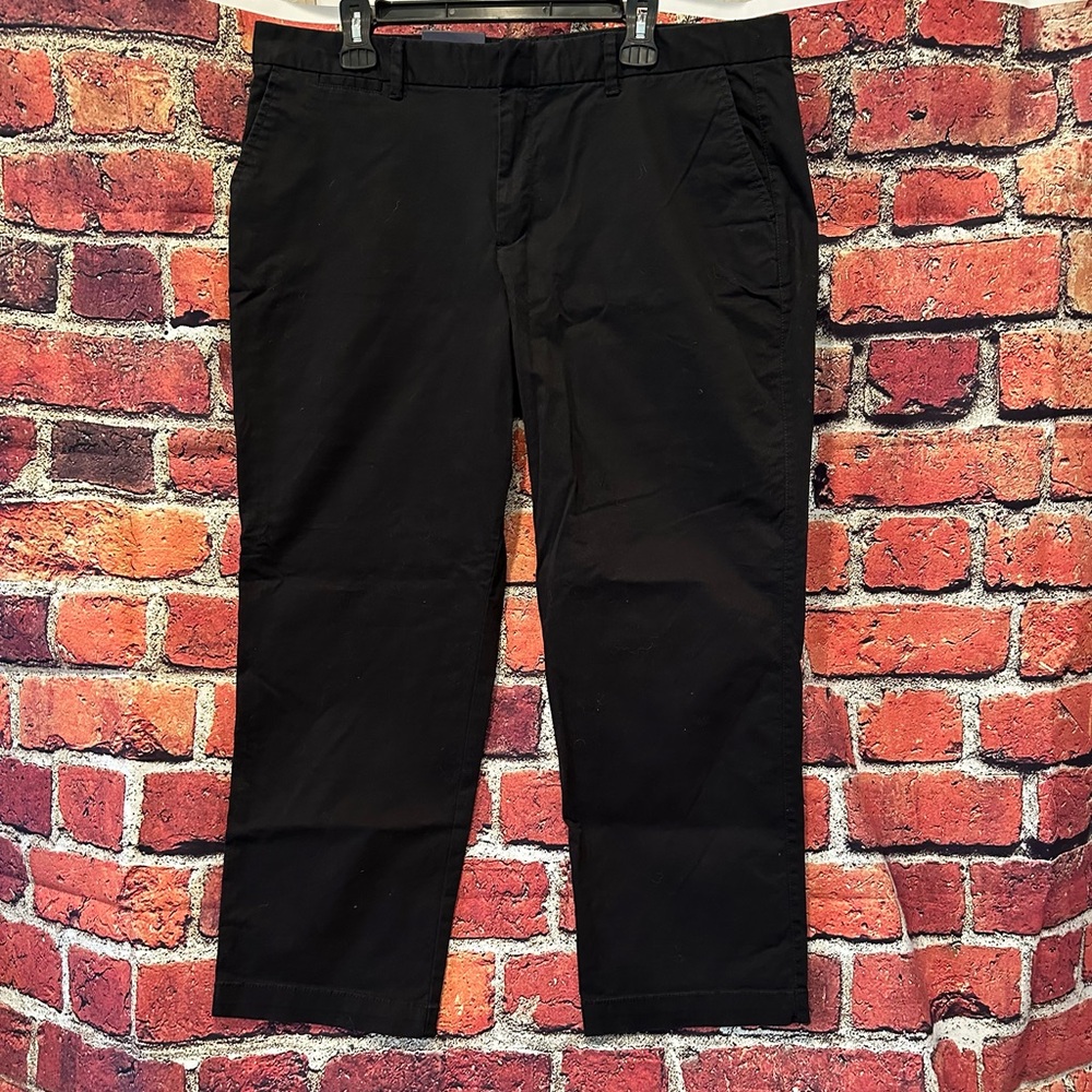 Gap Factory
Slim City Crop
Women’s black pants